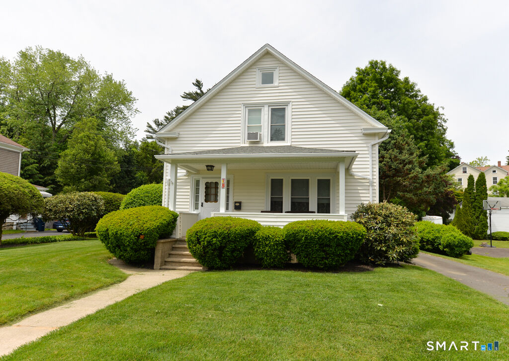 Property Photo:  15 Union Street  CT 06786 
