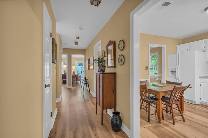 Property Photo:  184 Buckstone Lane  SC 29307 