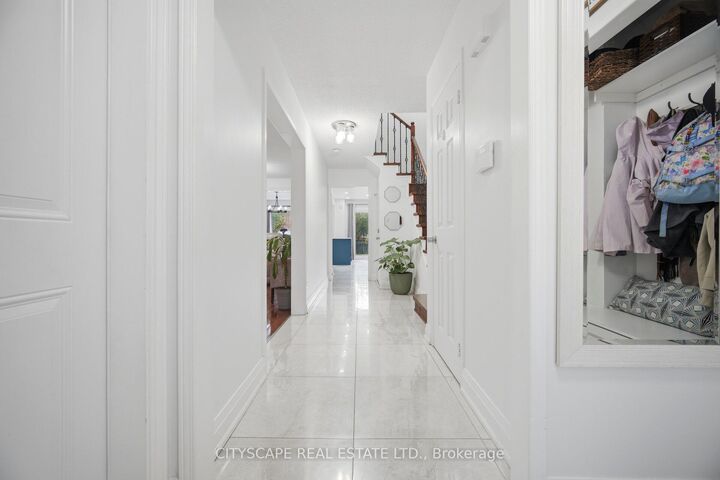 Property Photo: 66 Castlehill Road ON L6X 4E1