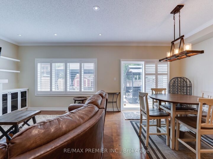 Property Photo: 12 Pearcey Crescent ON L4N 6R8