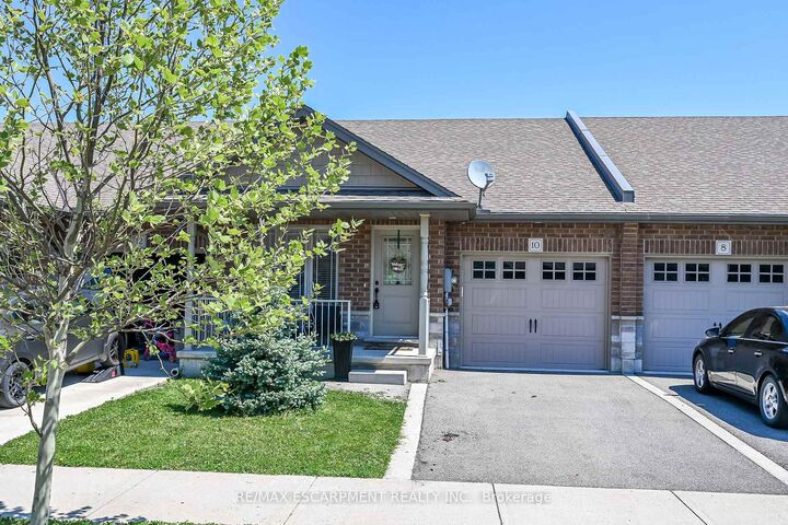 10 Emily Street — photo 1