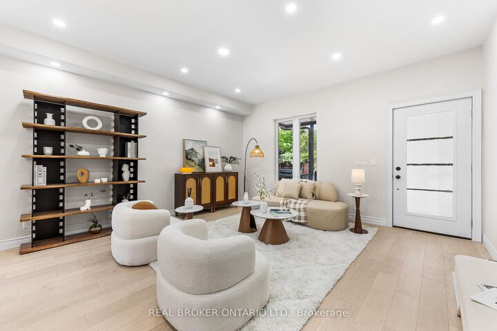 Property Photo: 806 Gladstone Avenue ON M6H 3J6