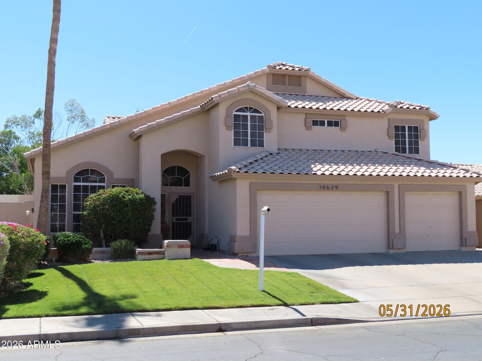 Property Photo:  14629 S 24th Street  AZ 85048 