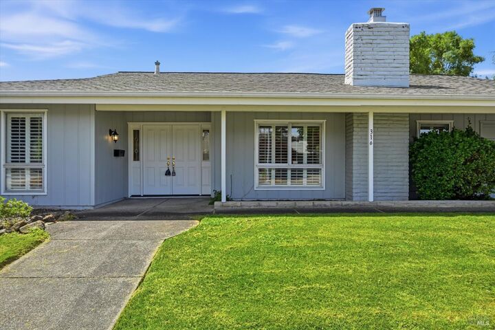 Property Photo:  316 Green Field Circle  CA 95409 