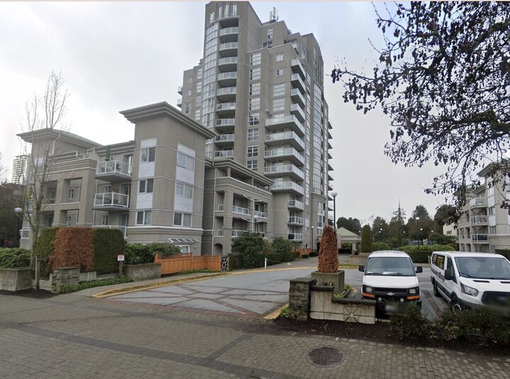 10523 University Drive 1206 — photo 1