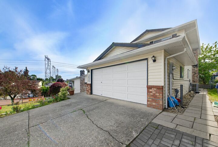 Property Photo: 3625 Nootka Street BC V2T 5A2