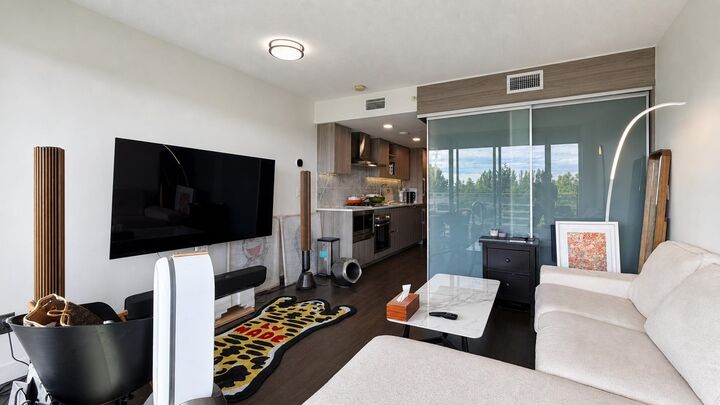 Property Photo: 8800 Hazelbridge Way 819 BC V6X 0S3