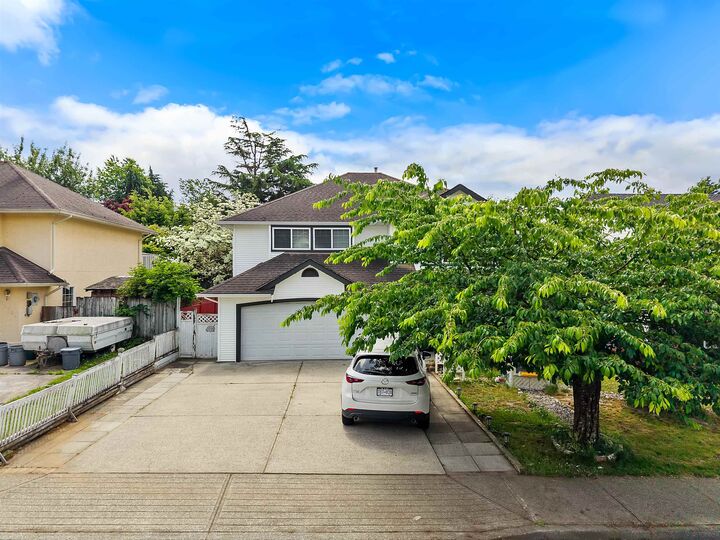 Property Photo: 33726 Best Avenue BC V2V 6Z9