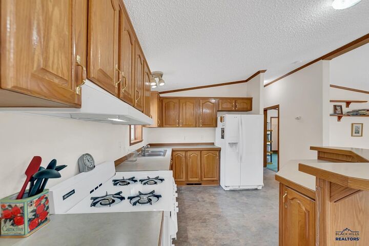 Property Photo:  322 4th  SD 57782 