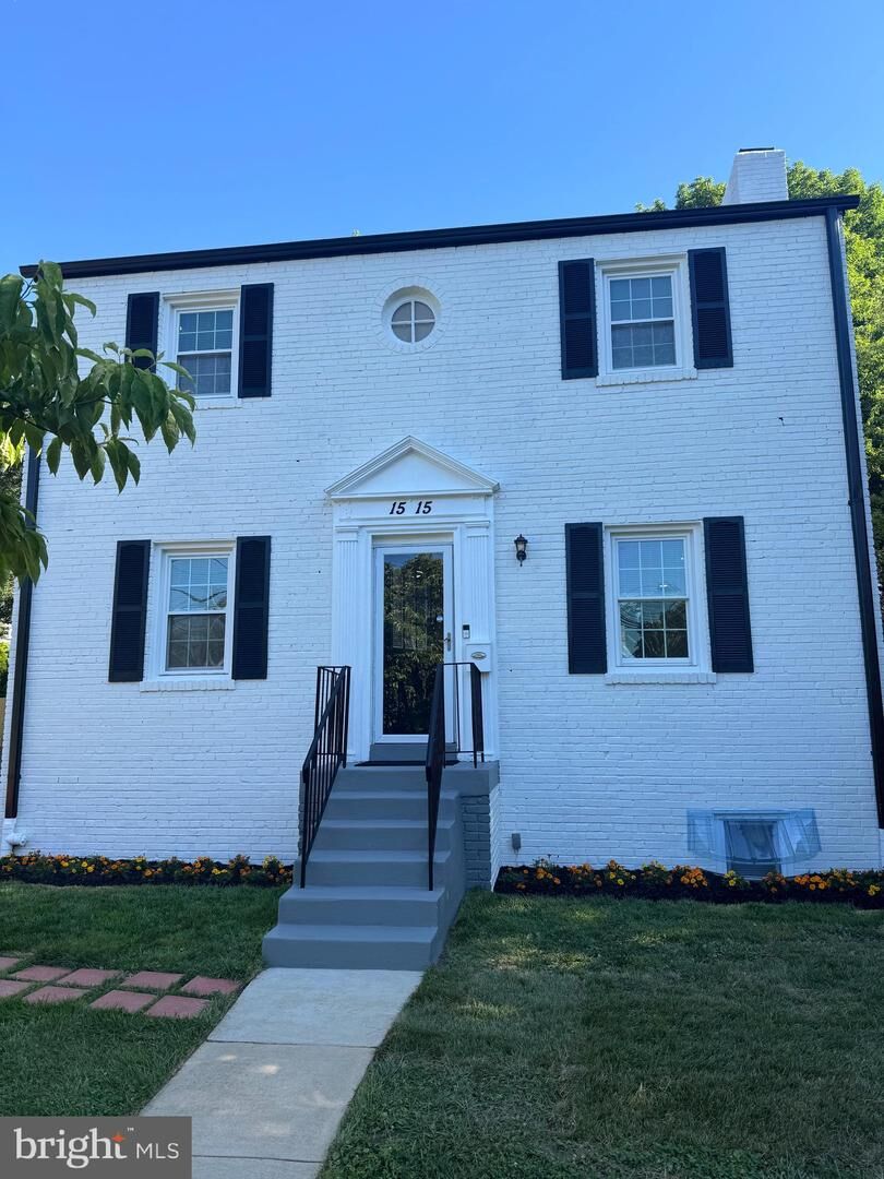 Property Photo:  1515 Dennis Avenue  MD 20902 