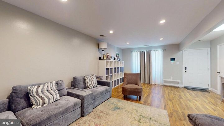 Property Photo: 7629 Arbory Court 68 MD 20707