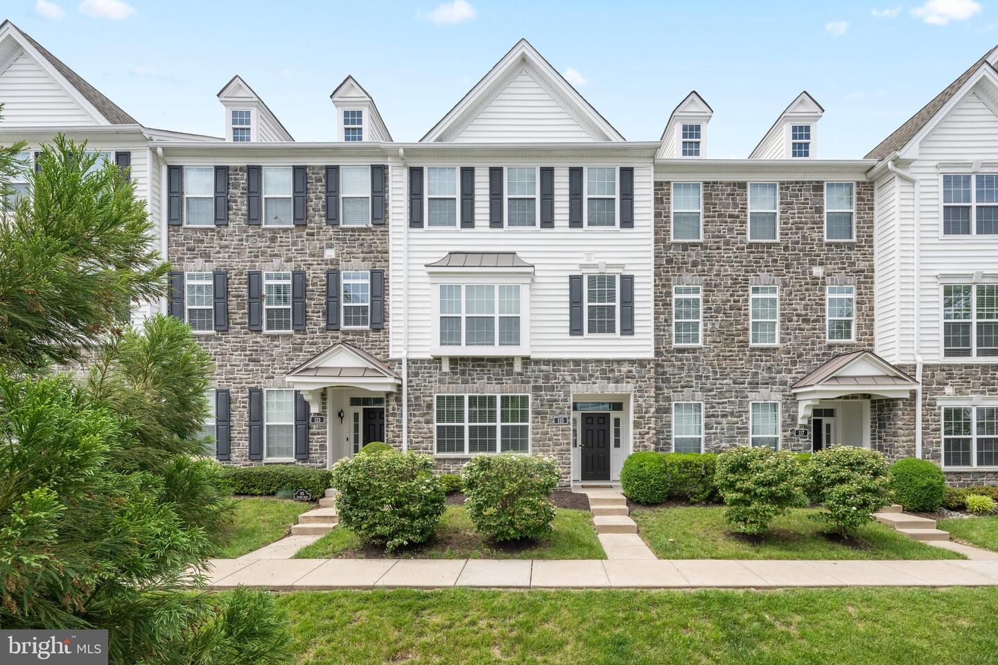 Property Photo:  115 Jackdaw Alley  PA 19063 