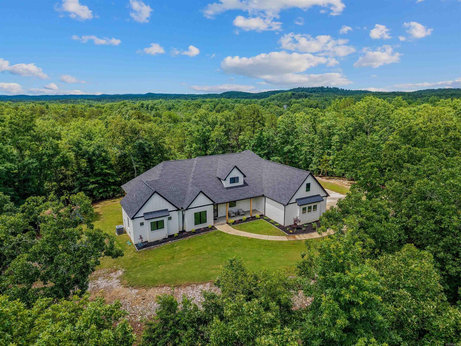 Property Photo:  14969 Ansata Dr  AR 72002 