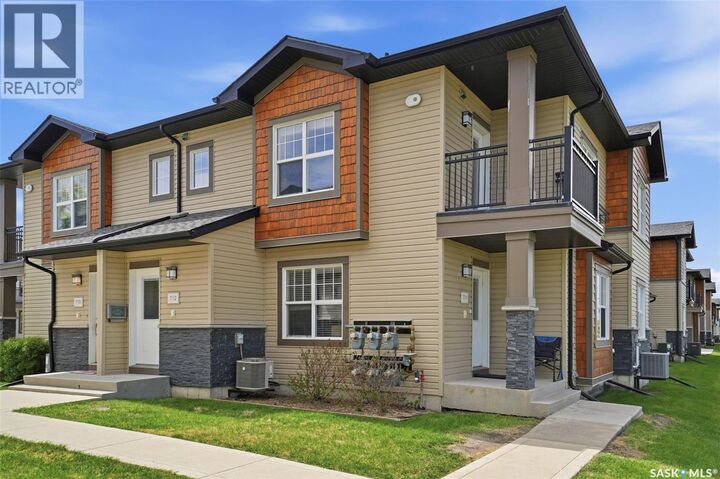 Property Photo: 712 1015 Patrick Crescent SK S7W 0M1