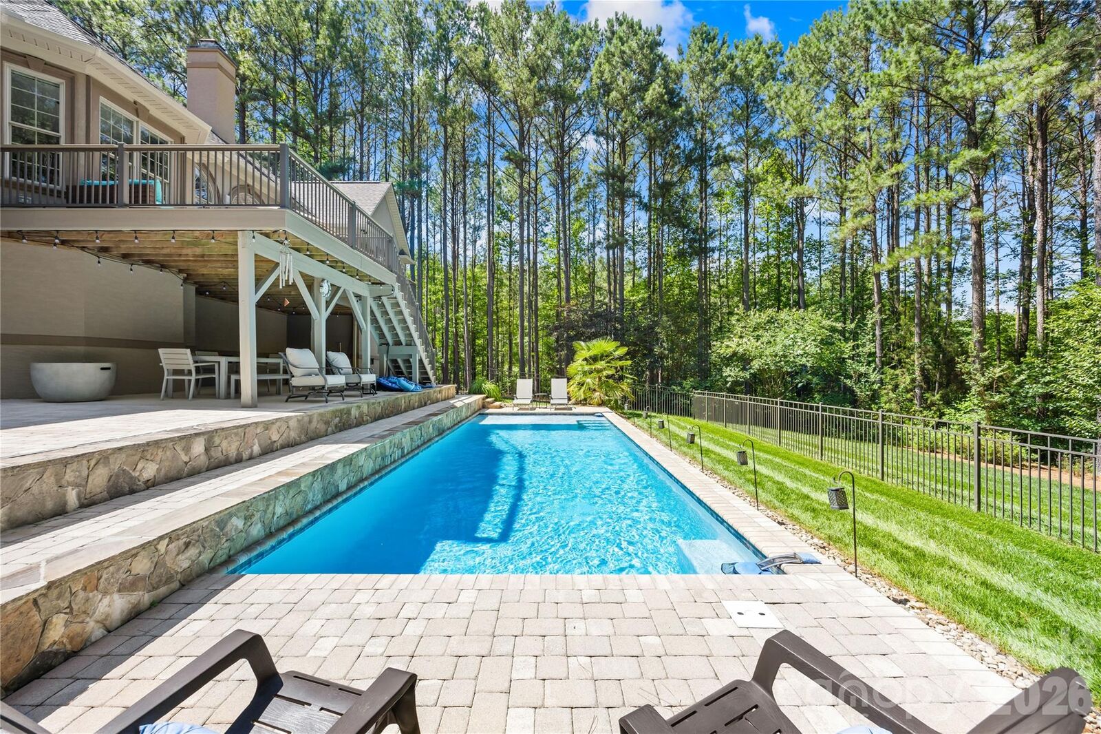 Property Photo:  6830 Goose Point Drive  NC 28037 