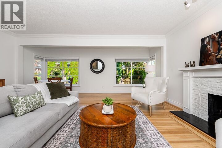 Property Photo: 1258 Jefferson Avenue BC V7T 2B1