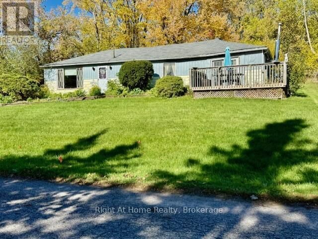 Property Photo: 118 Percy Crescent ON L9L 1B4