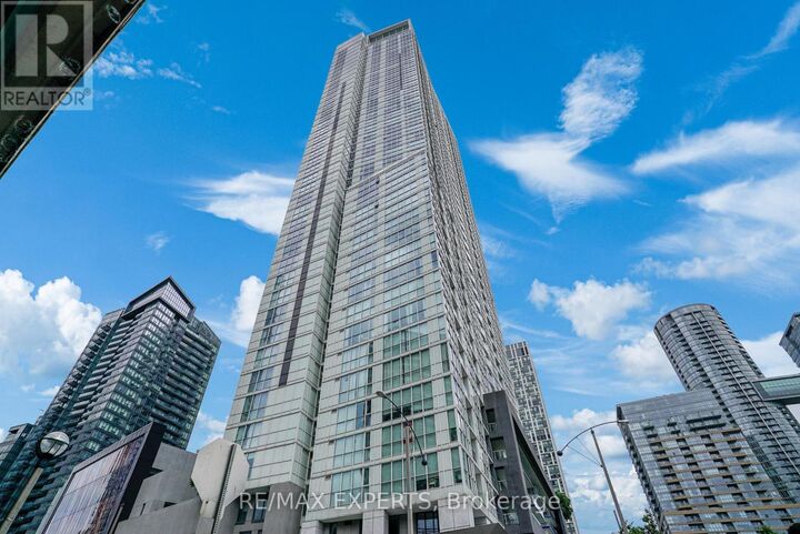 Property Photo: 75 Queens Wharf Road 2610 ON M5V 0J8