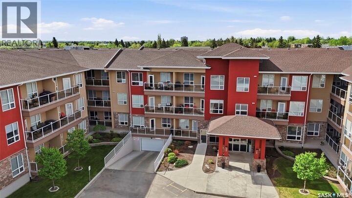 Property Photo: 303 1025 Moss Avenue SK S7H 4C7