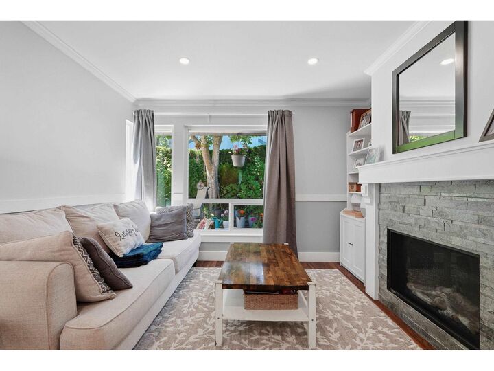 Property Photo: 15913 Alder Place BC V4A 5J1