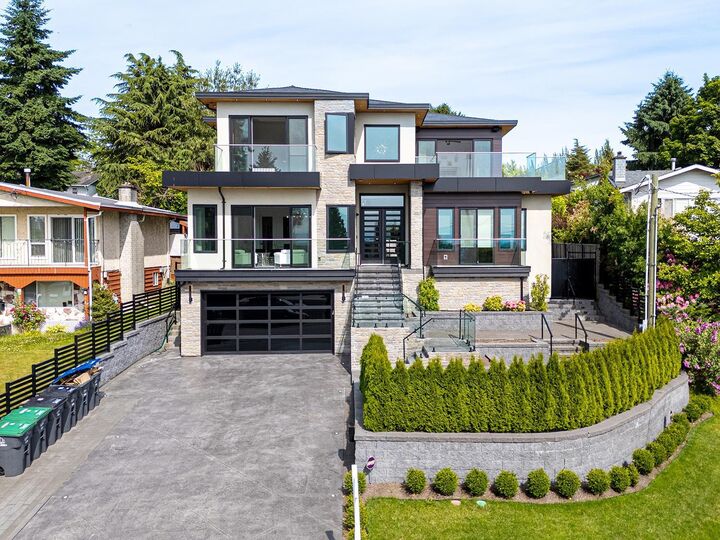Property Photo: 5920 181 Street BC V3S 4T1