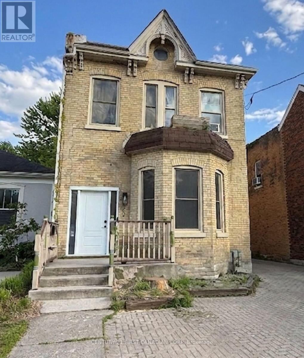 Property Photo:  353 Central Avenue  ON N6B 2E3 