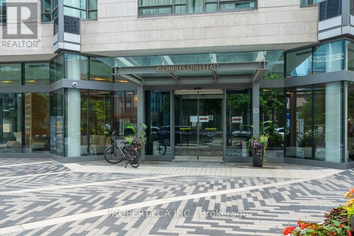 Property Photo: 45 Charles Street East 1906 ON M4Y 0B8
