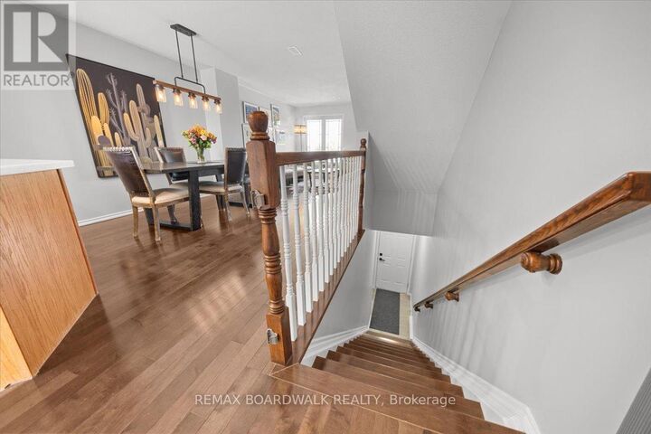 Property Photo:  366 Crownridge Drive  ON K2M 3A4 