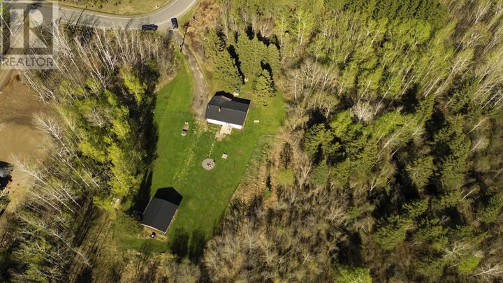 Property Photo:  6301 Loch Lomond Rd  ON P7K 1C1 