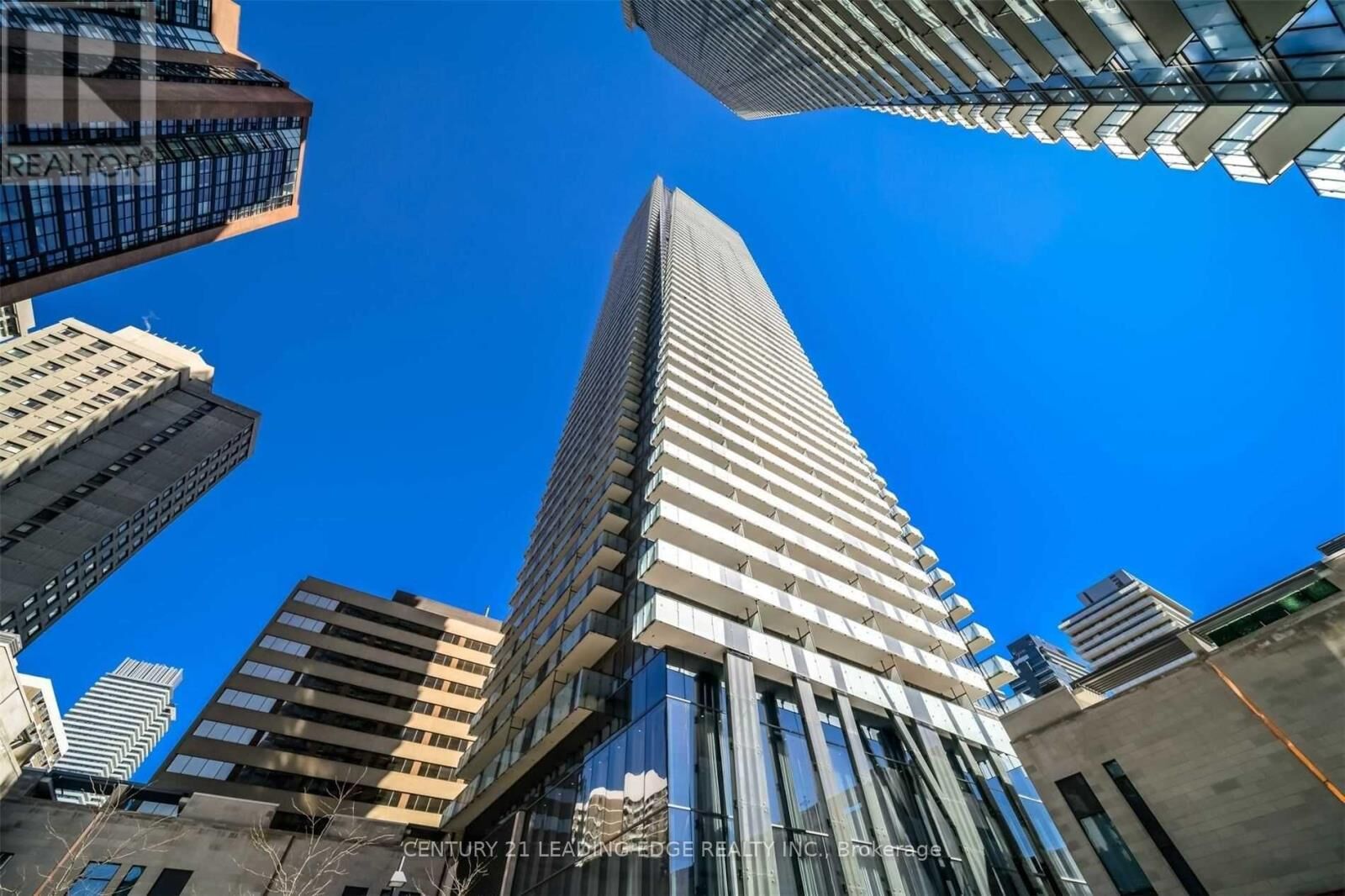 Property Photo: 1080 Bay Street 2302 ON M5S 0A6