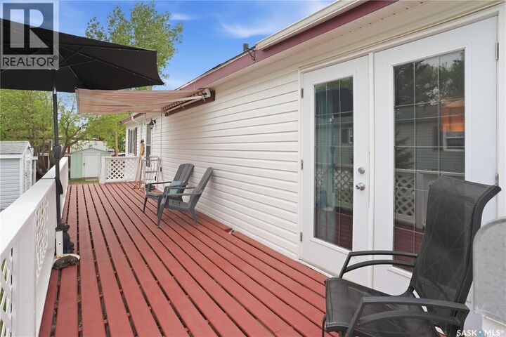 Property Photo:  495 35th Street  SK S0M 0E0 