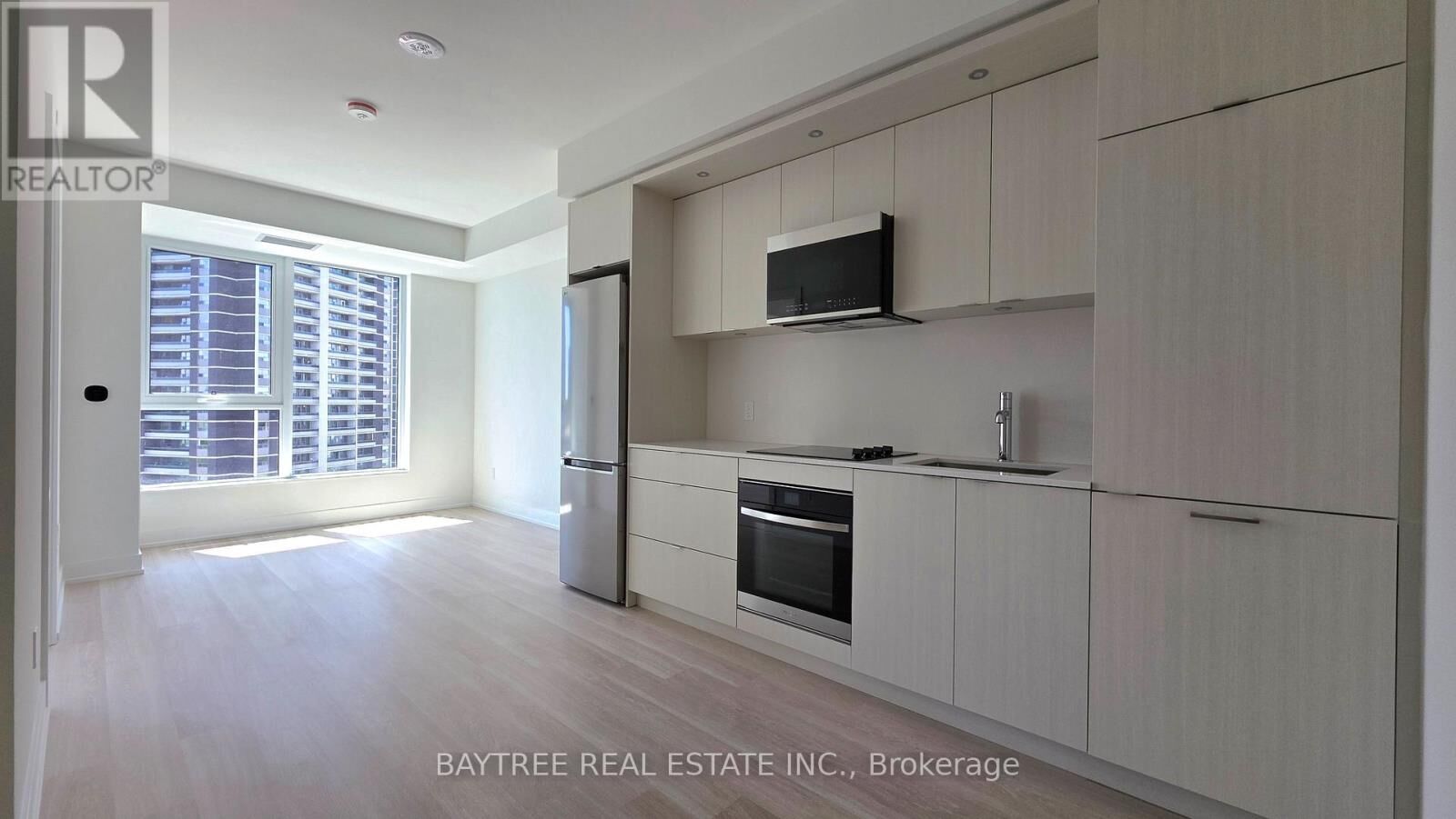 Property Photo: 60 Central Park Roadway 1305 ON M9A 3K1