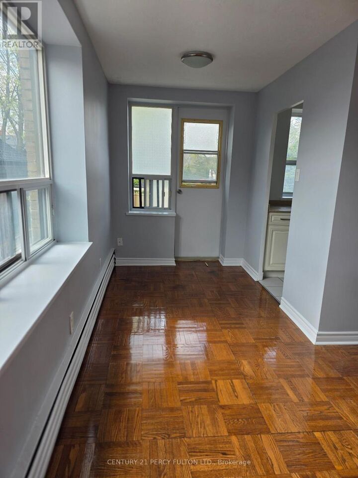 Property Photo: 392 Jane Street 204 ON M6S 3Z5