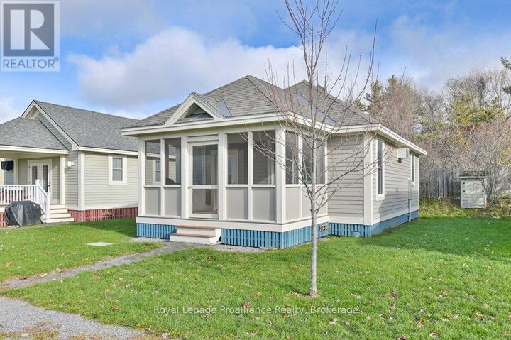 Property Photo: 48 Meadow View Lane ON K0K 1P0
