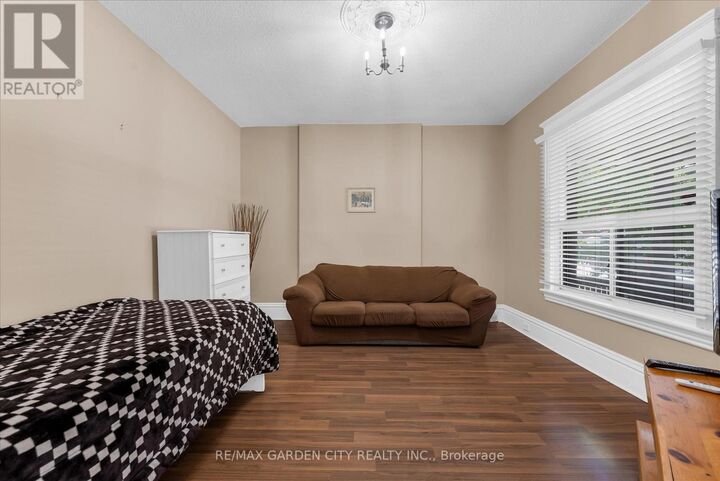 Property Photo: 205 Ferguson Avenue South Main ON L8N 2N2