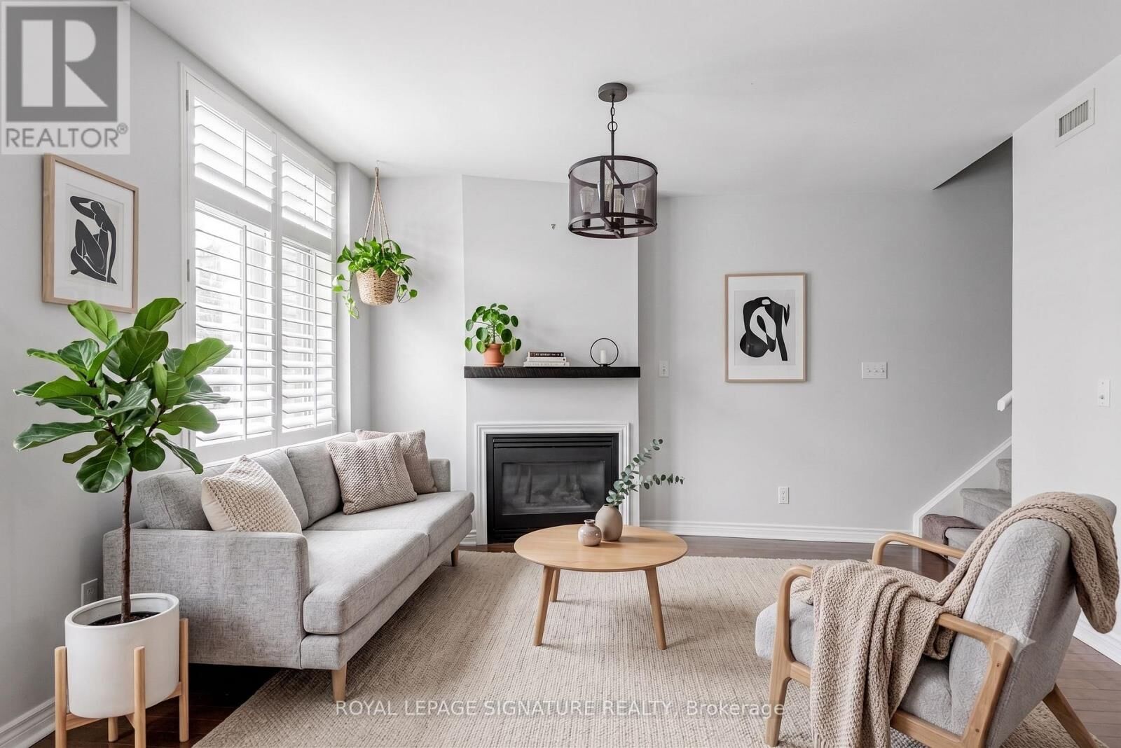 Property Photo: 100 Redpath Avenue 23 ON M4S 2J7
