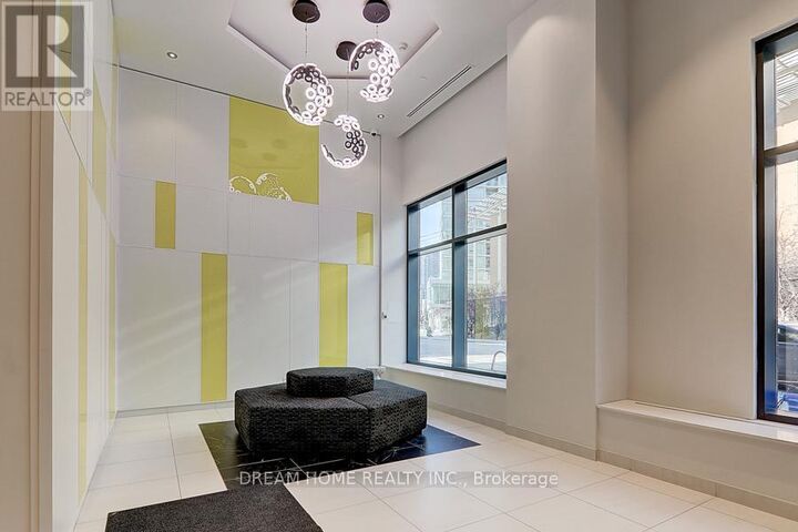 Property Photo: 159 Wellesley Street East 3304 ON M4W 3C7
