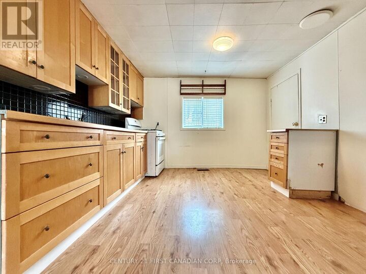 Property Photo: 3 Ward Street North ON N0M 1B0