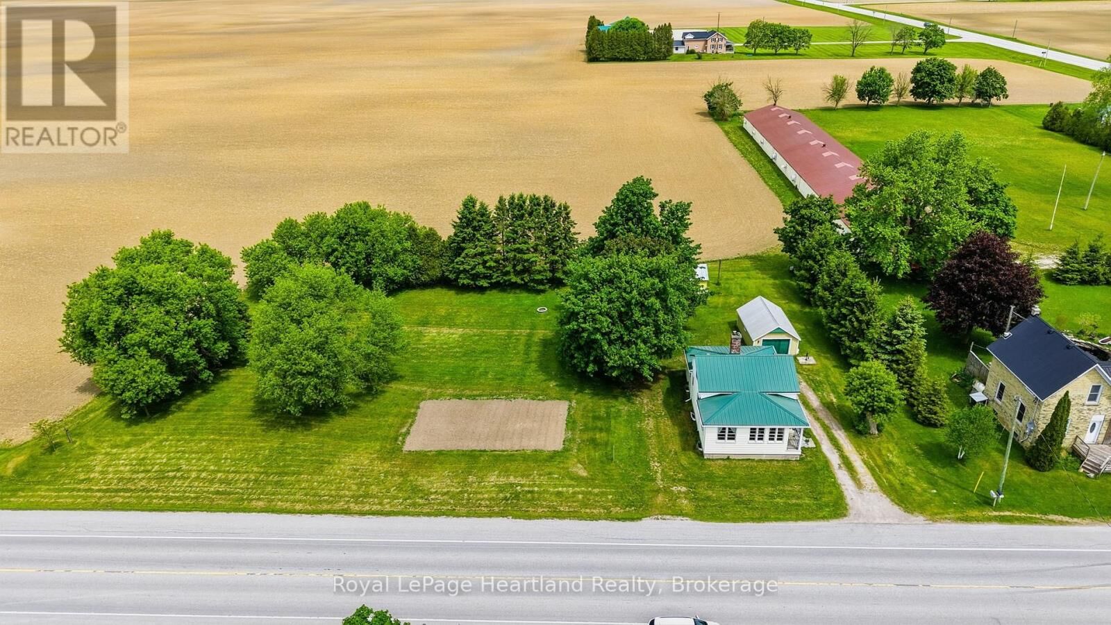 Property Photo:  41574 Kirkton Road  ON N0K 2A0 