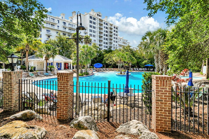 Property Photo:  9700 Grand Sandestin Boulevard 4318/4320  FL 32550 