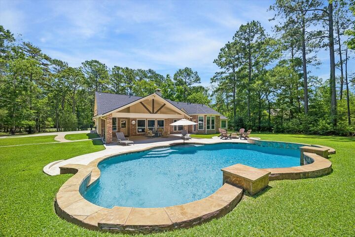 Property Photo: 21510 Timber Ridge Drive TX 77355