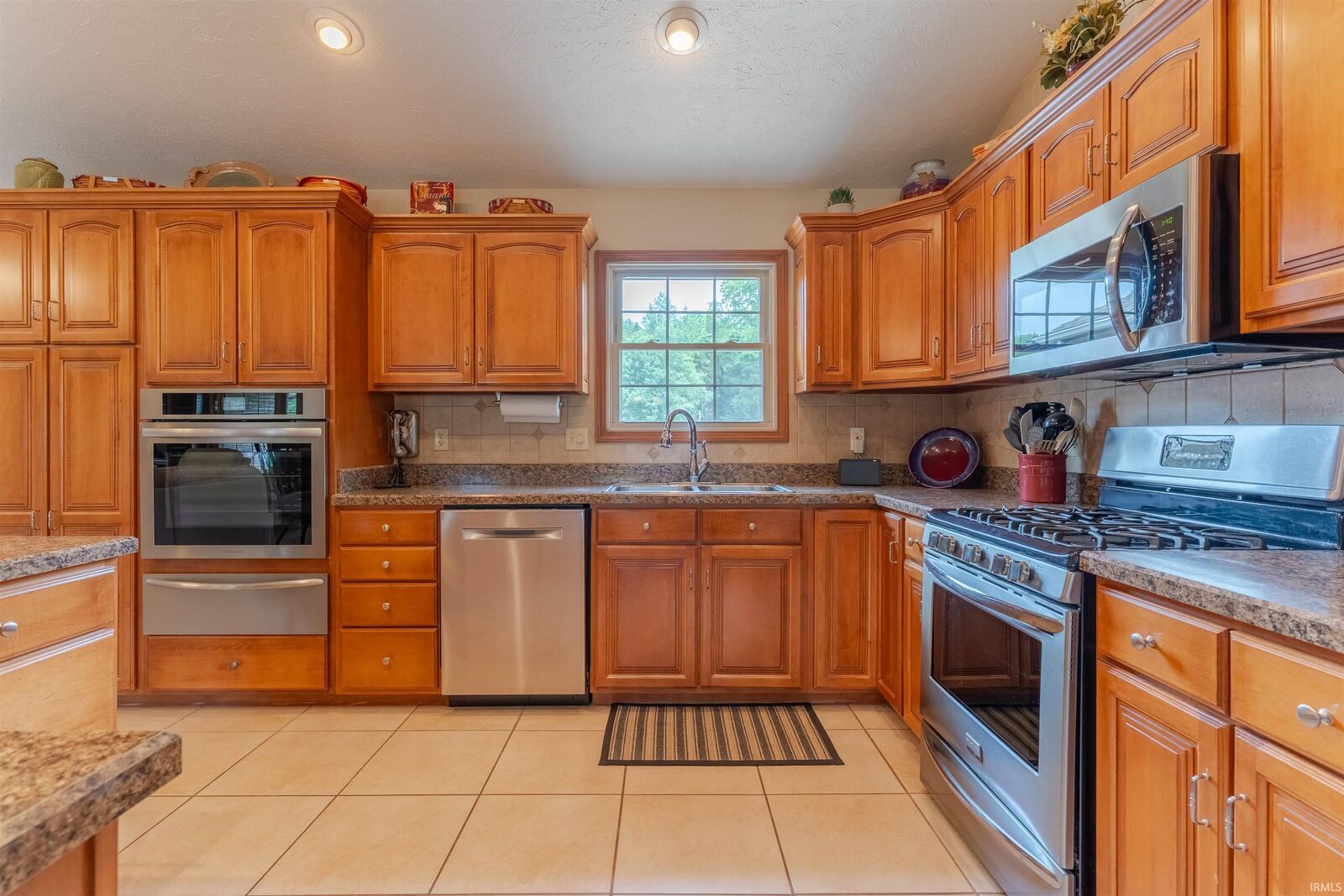 Property Photo: 5640 St Charles Drive IN 47620