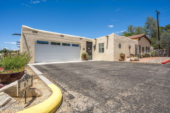 Property Photo:  905 W Conway Avenue 67  NM 88005 