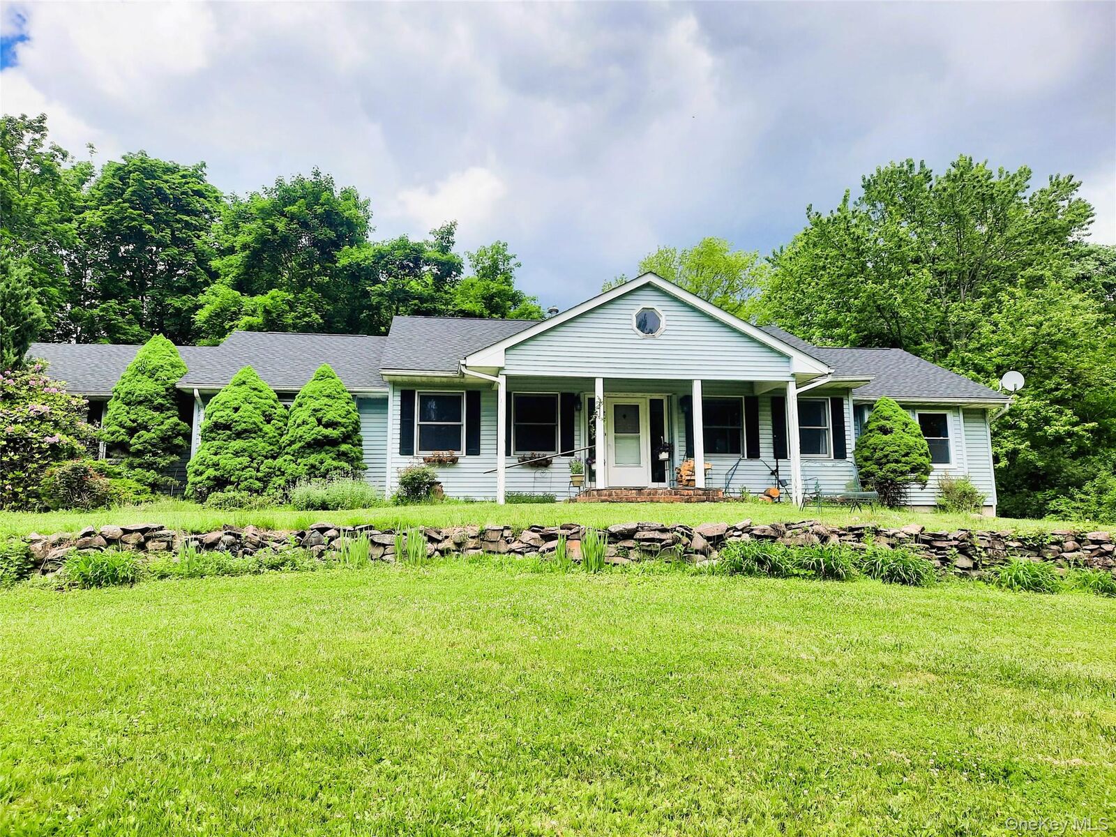 Property Photo:  646 County Route 93  NY 10973 