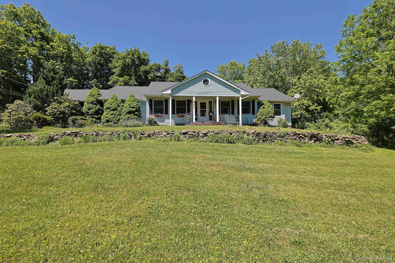 Property Photo:  646 County Route 93  NY 10973 