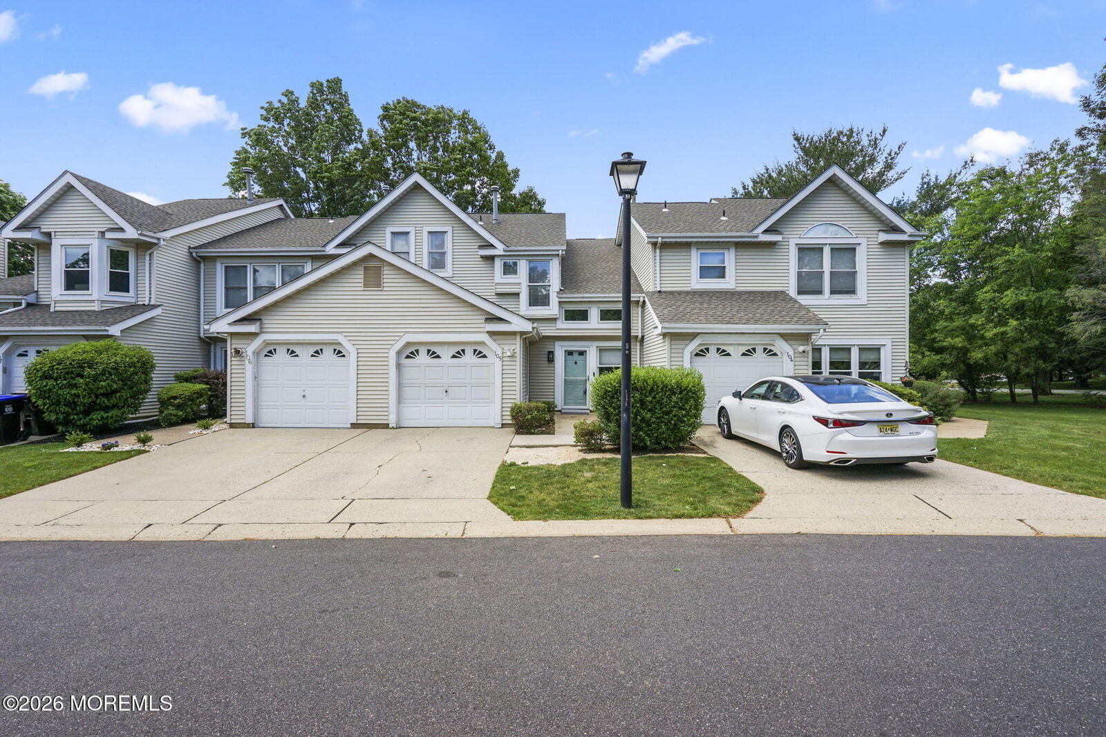 Property Photo:  105 Lloyd Court  NJ 08816 