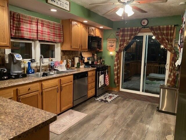 Property Photo: 4373 E 250th Road IL 61342