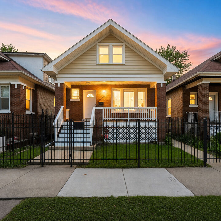 Property Photo:  6341 S Francisco Avenue  IL 60629 