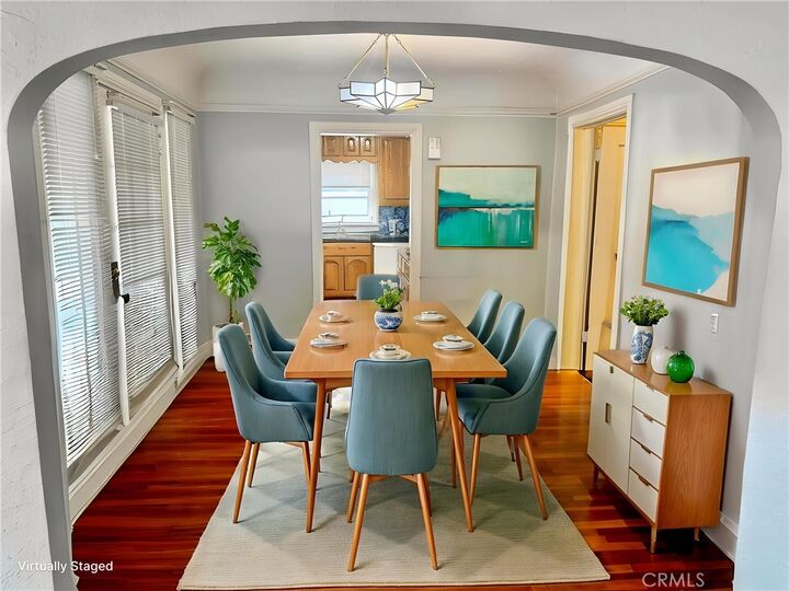 Property Photo: 1553 N Commonwealth CA 90027