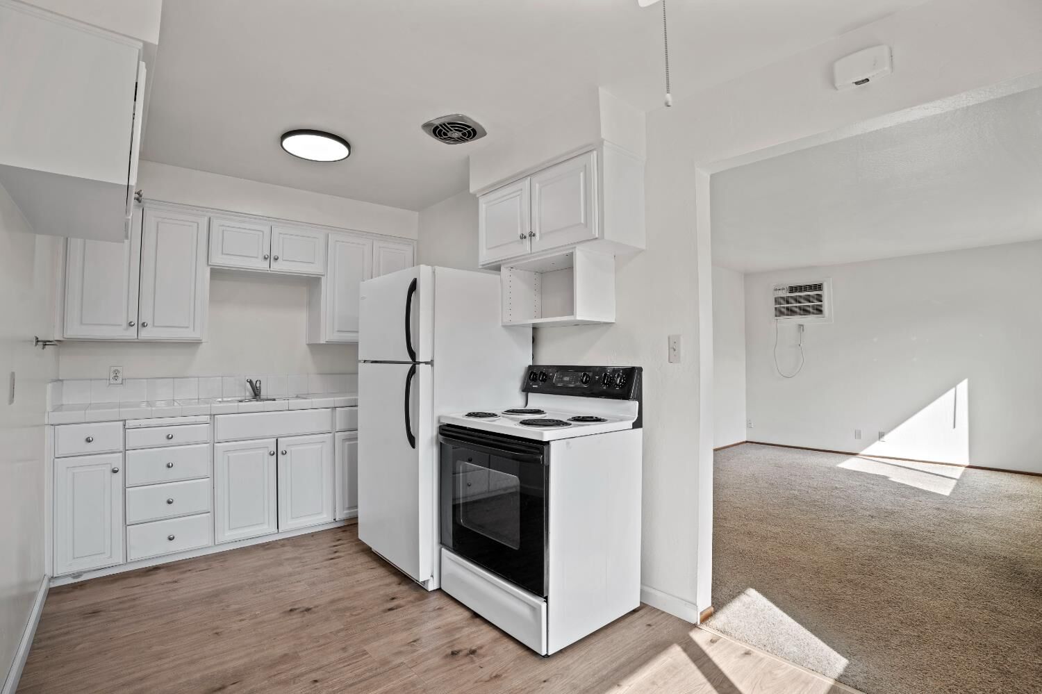Property Photo:  1162 West Circle  CA 95695 